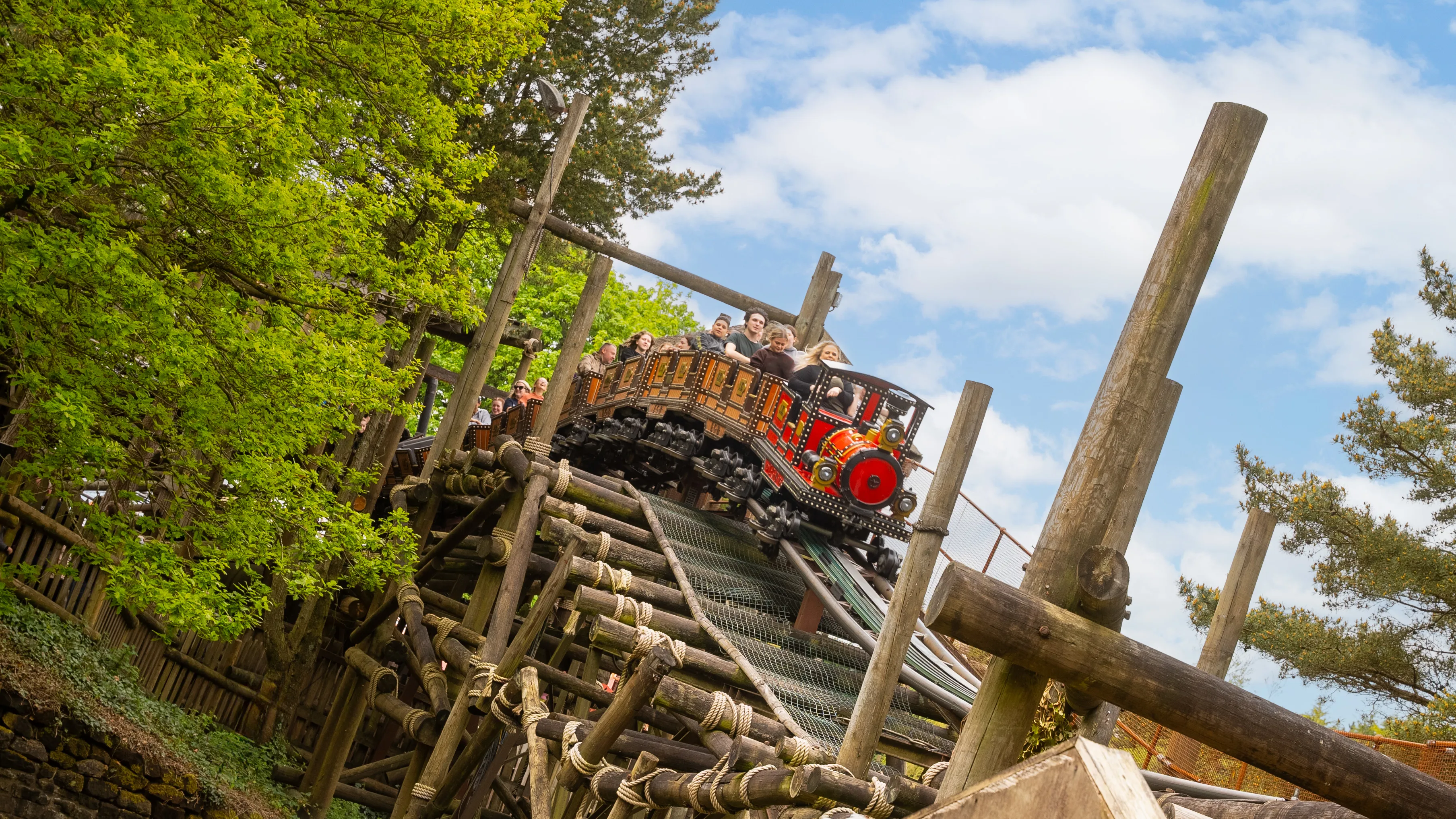 Runaway Mine Train drop 